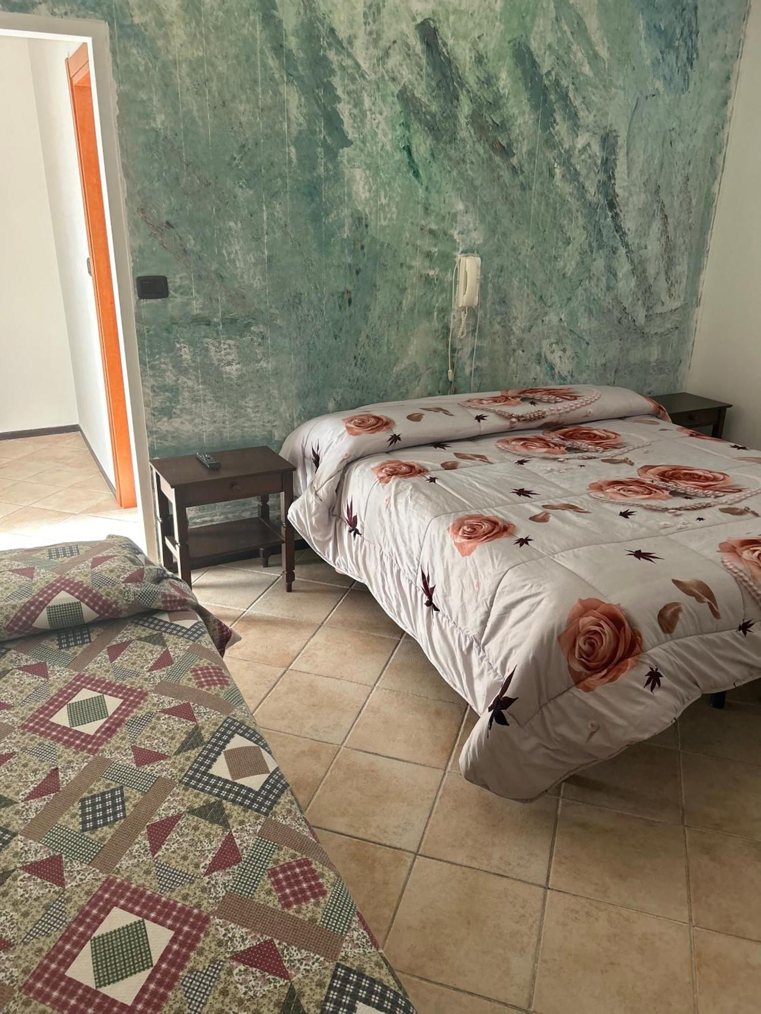 Albergo La Grolla Antey-Saint-André Extérieur photo