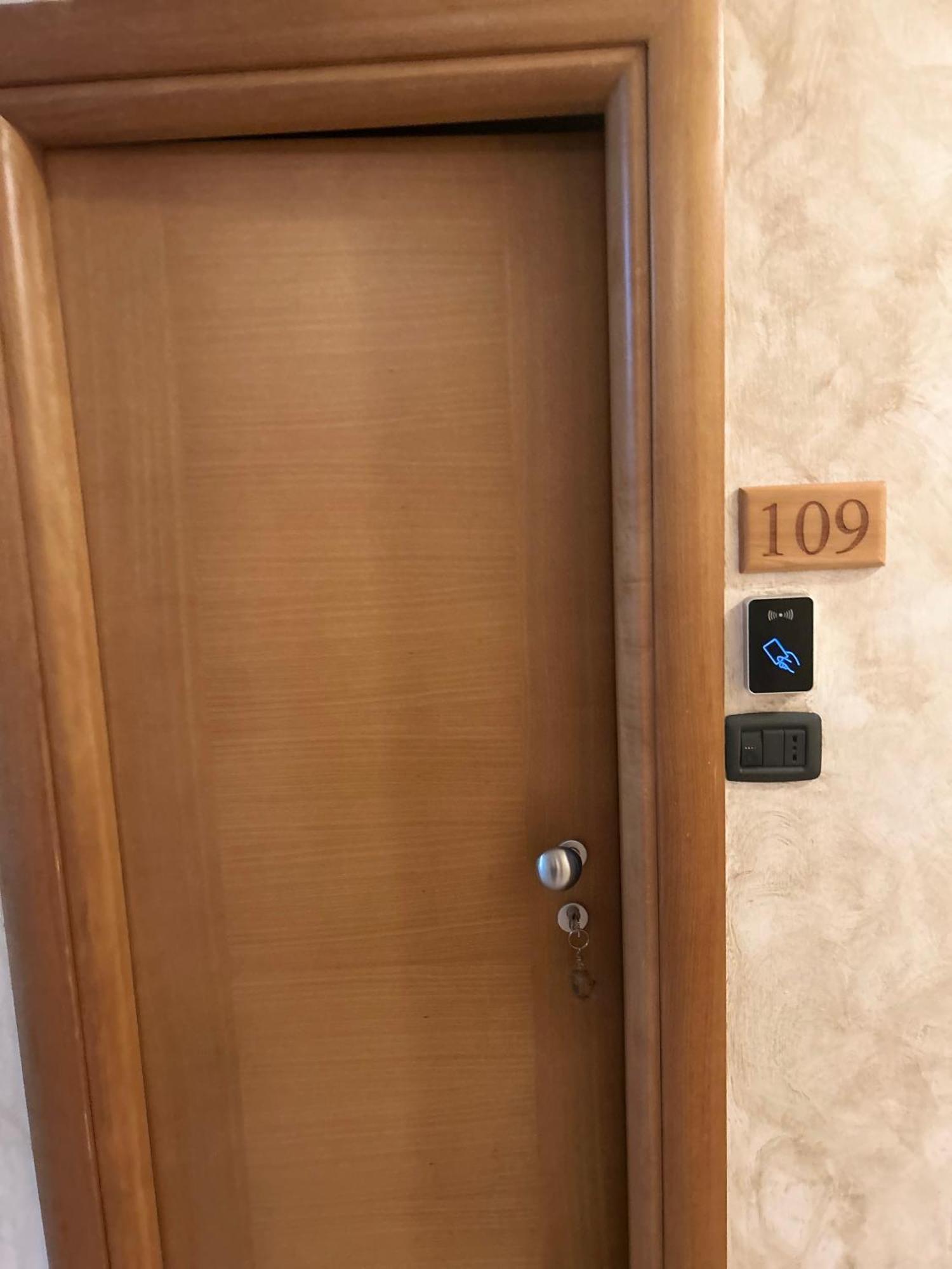 Albergo La Grolla Antey-Saint-André Extérieur photo