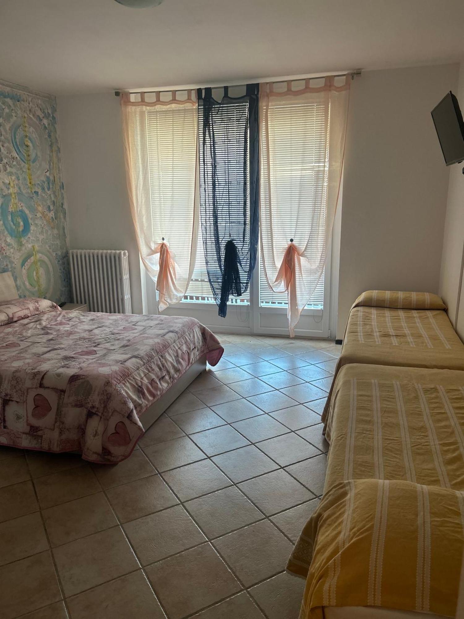 Albergo La Grolla Antey-Saint-André Extérieur photo