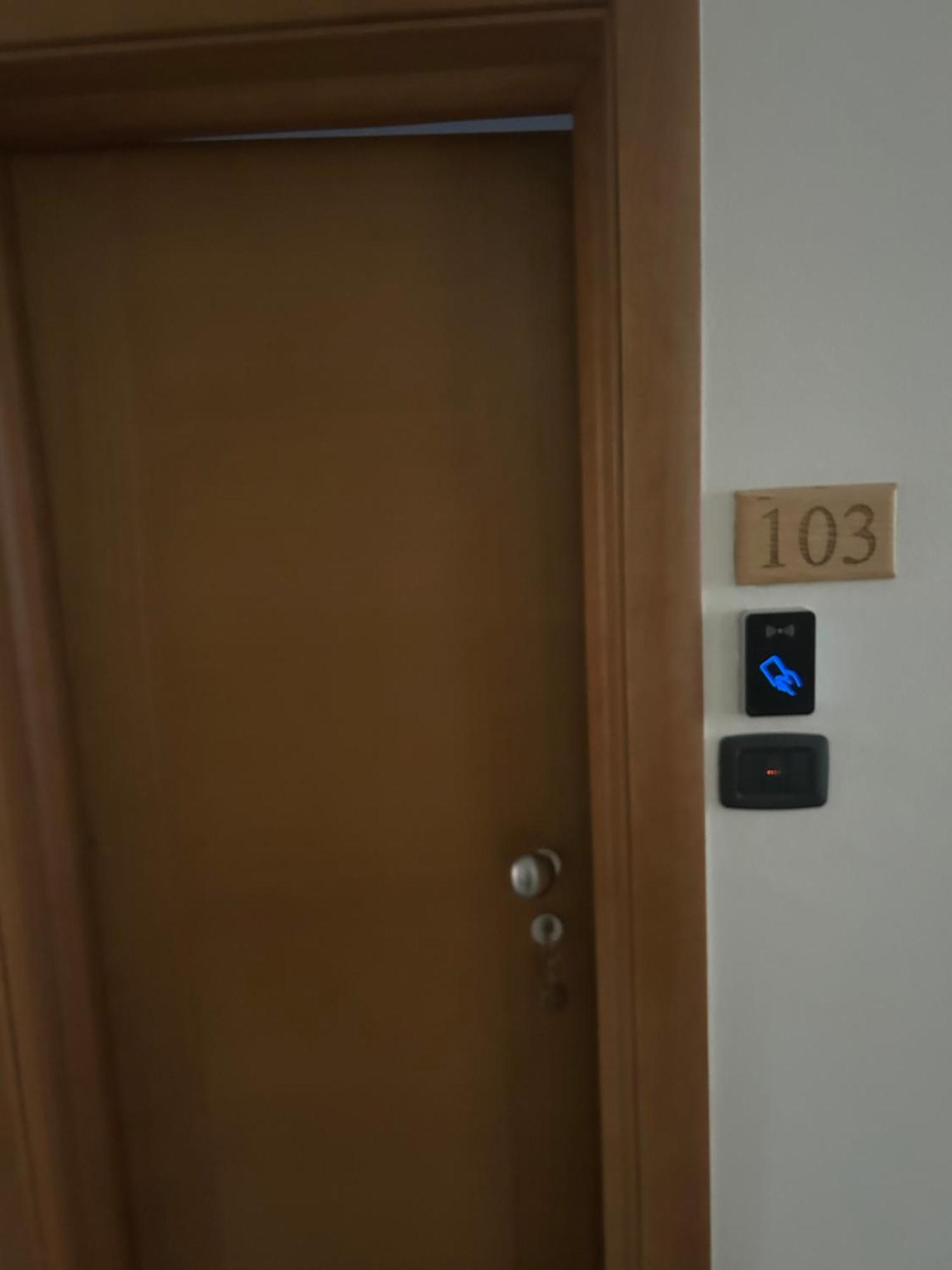 Albergo La Grolla Antey-Saint-André Extérieur photo