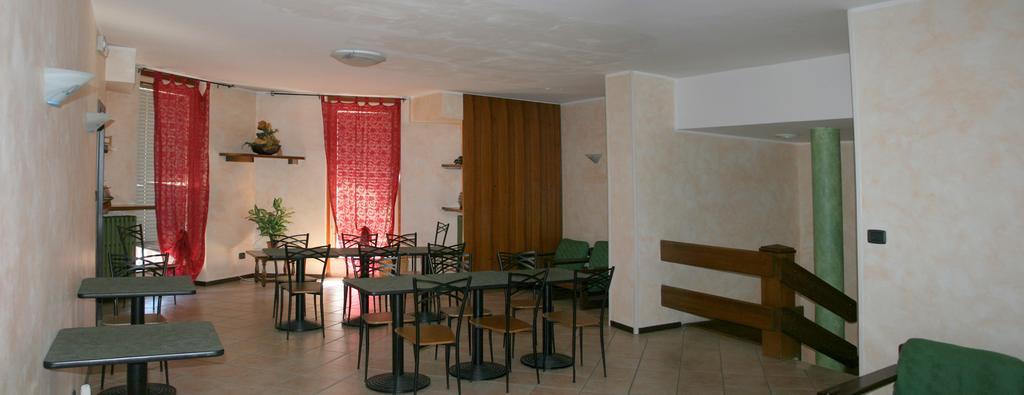 Albergo La Grolla Antey-Saint-André Extérieur photo