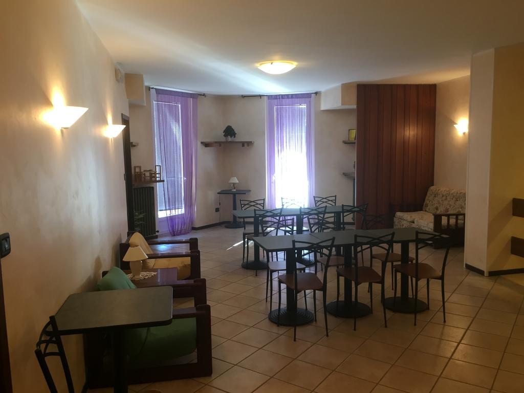 Albergo La Grolla Antey-Saint-André Extérieur photo